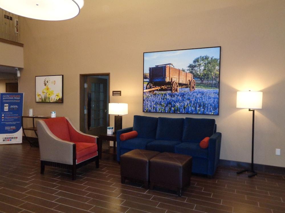 Comfort Suites Lufkin Ngoại thất bức ảnh